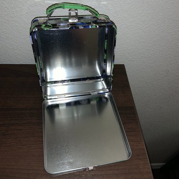 Teenage Mutant Ninja Turtle Tin Box - Picture 6 of 7